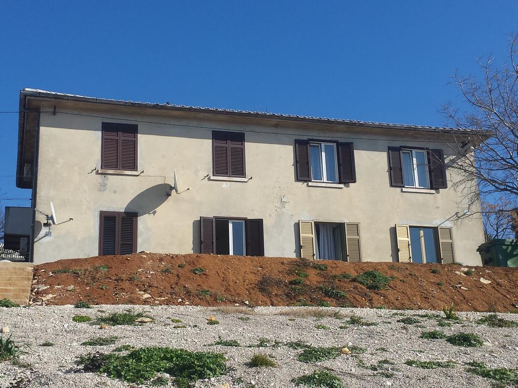 Apartment Dobric Koromačno 外观 照片
